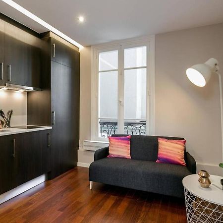 Modernized Studio - Meters From The Invalides Gardens Apartment Paris Exterior foto