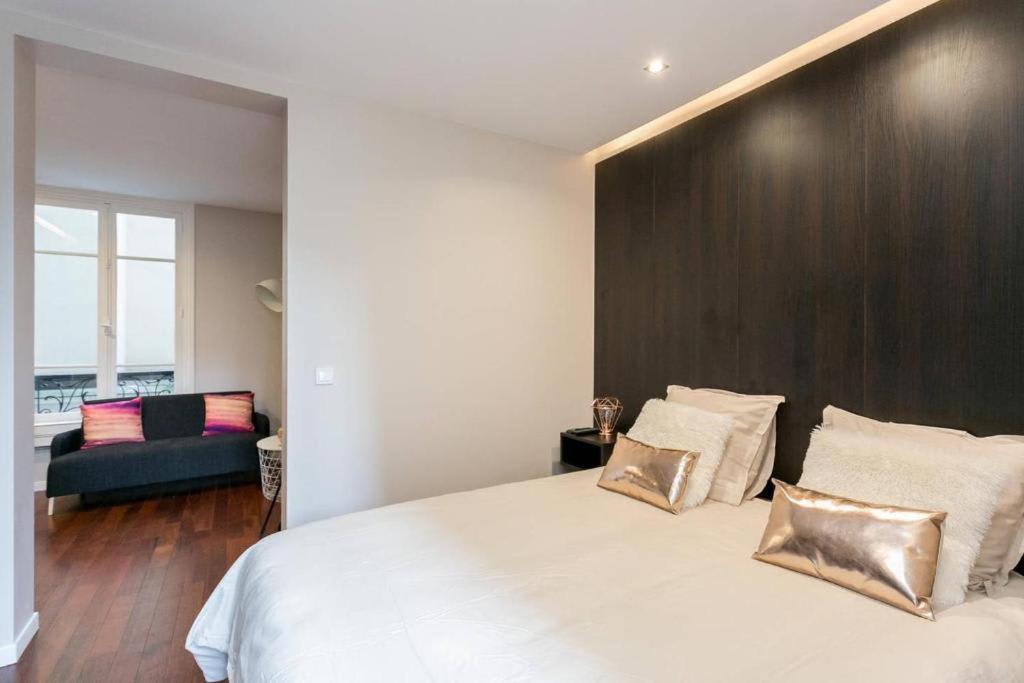 Modernized Studio - Meters From The Invalides Gardens Apartment Paris Exterior foto